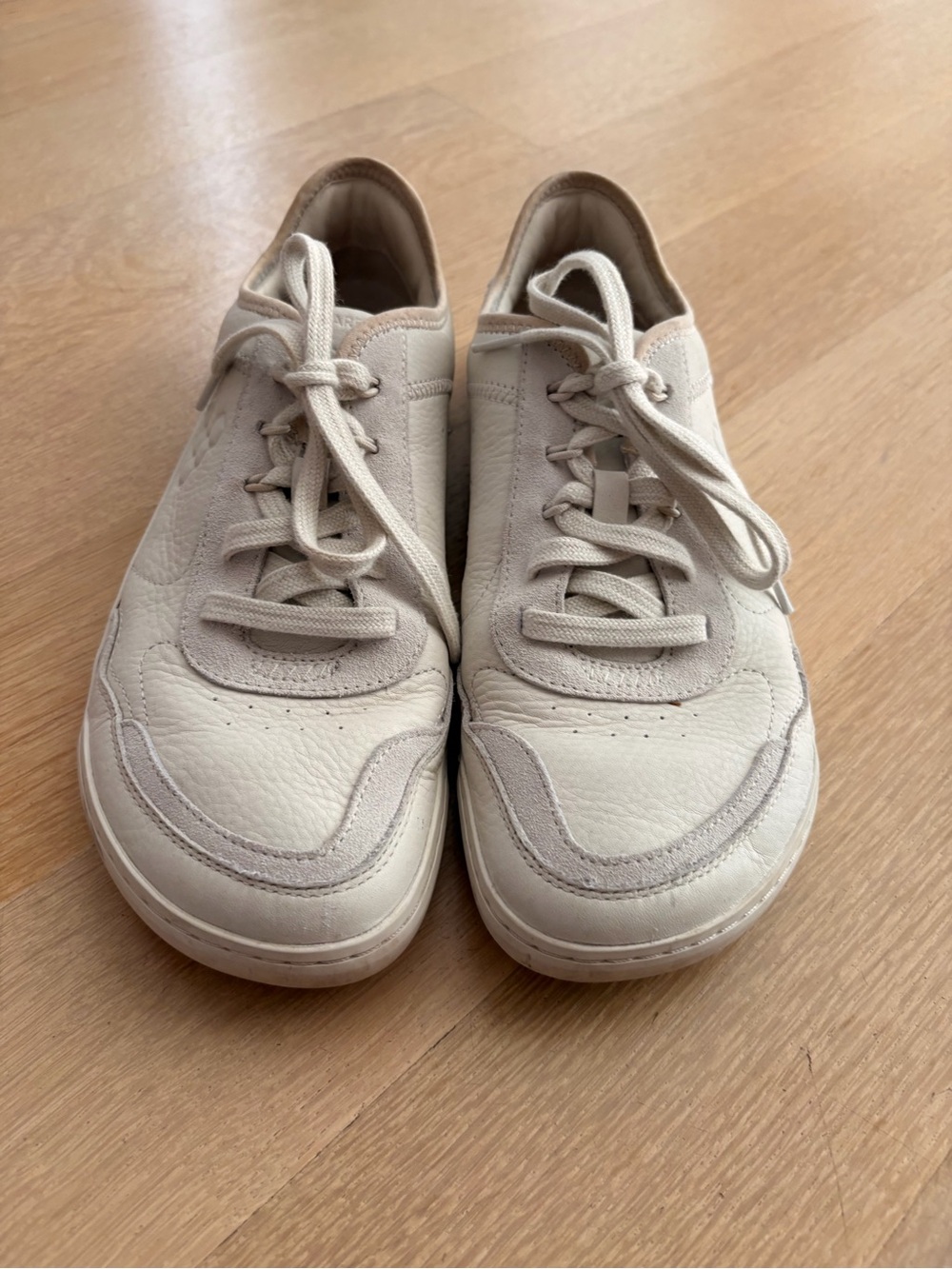 Vivo Barefoot Women's Sneakers in Light Cream